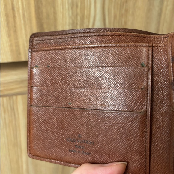 Auth Louis Vuitton Monogram Portefeiulle Marco Bifold Wallet - Picture 3 of 11